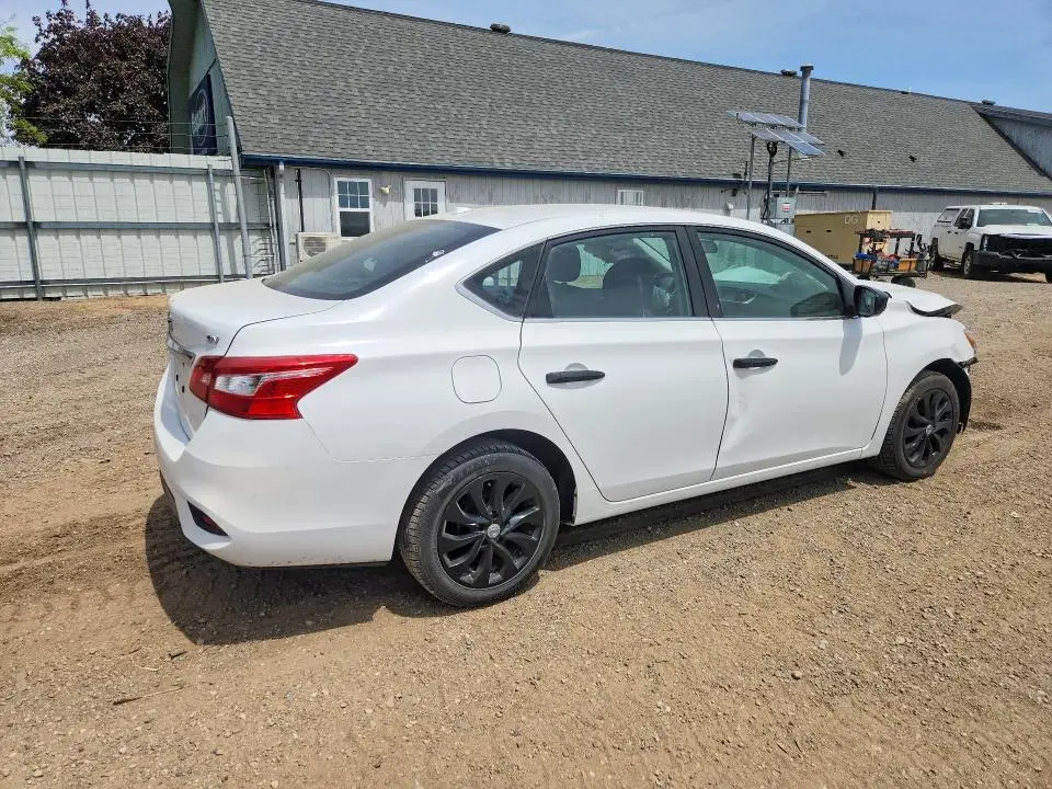 2019 NISSAN SENTRA SV  