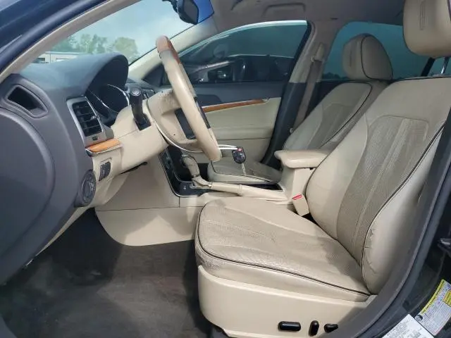 2010 LINCOLN MKZ   