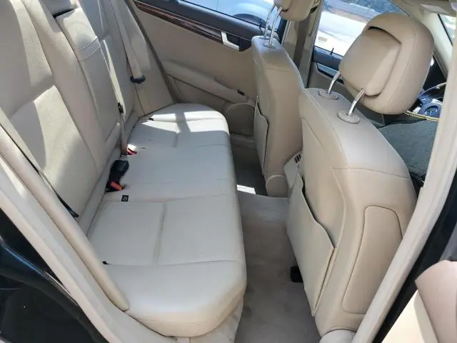 2013 MERCEDES-BENZ C 250  