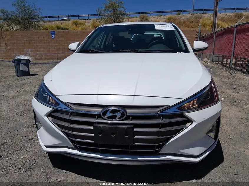 2020 HYUNDAI ELANTRA SE