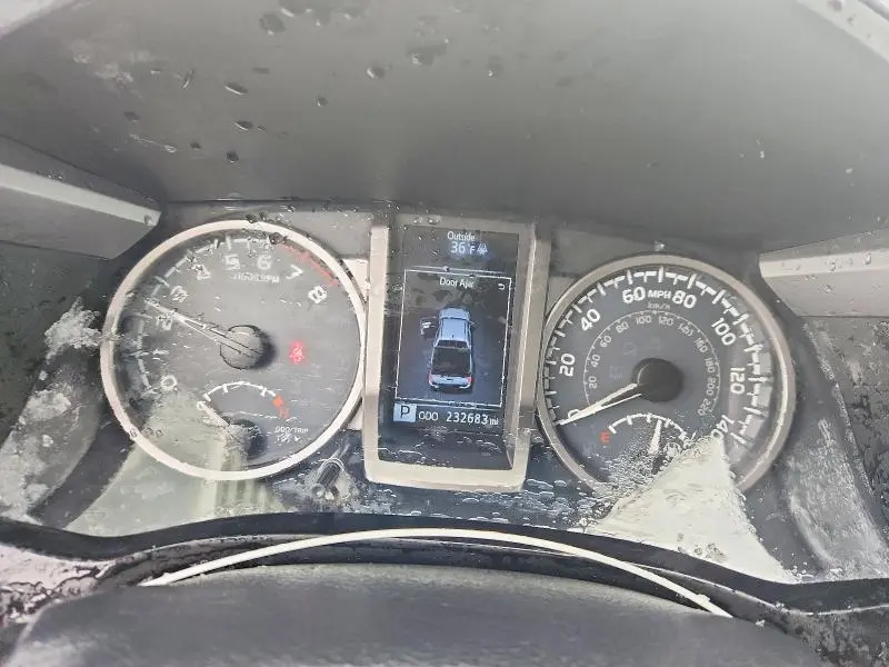2019 TOYOTA TACOMA SR5 V6  