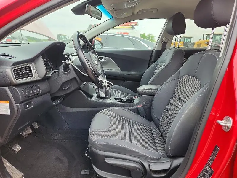 2019 KIA NIRO LX  