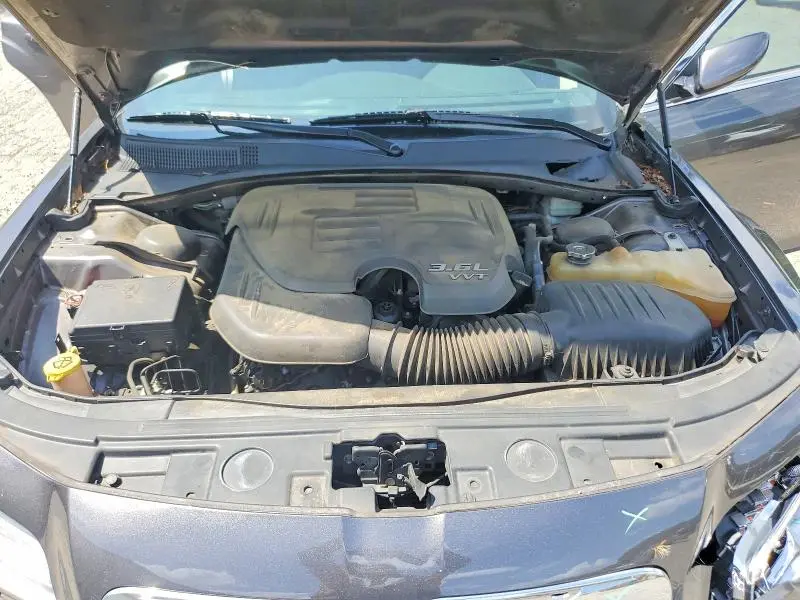 2014 CHRYSLER 300   