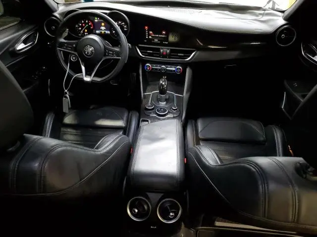 2019 ALFA ROMEO GIULIA TI  