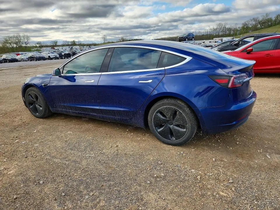 2018 TESLA MODEL 3   