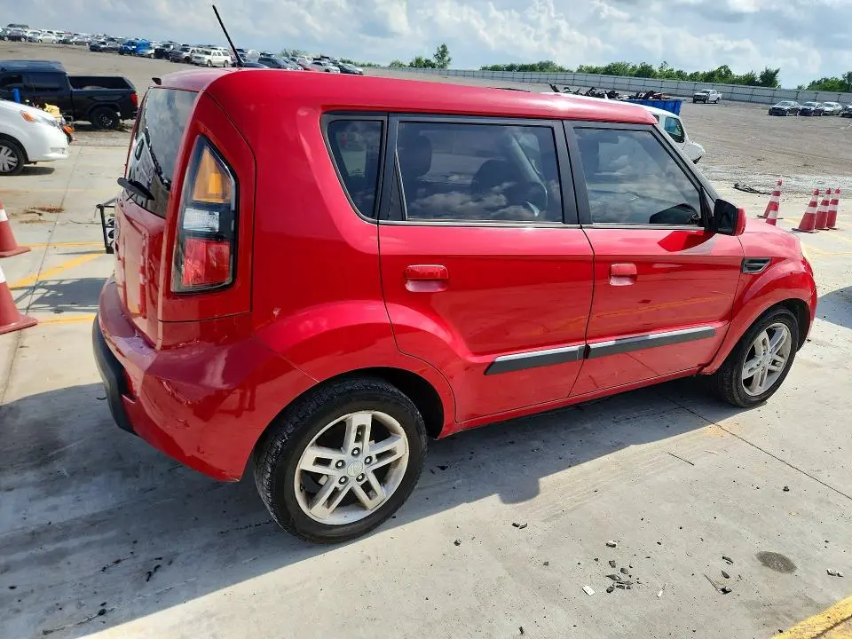 2010 KIA SOUL   