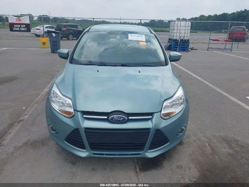2012 FORD FOCUS SE