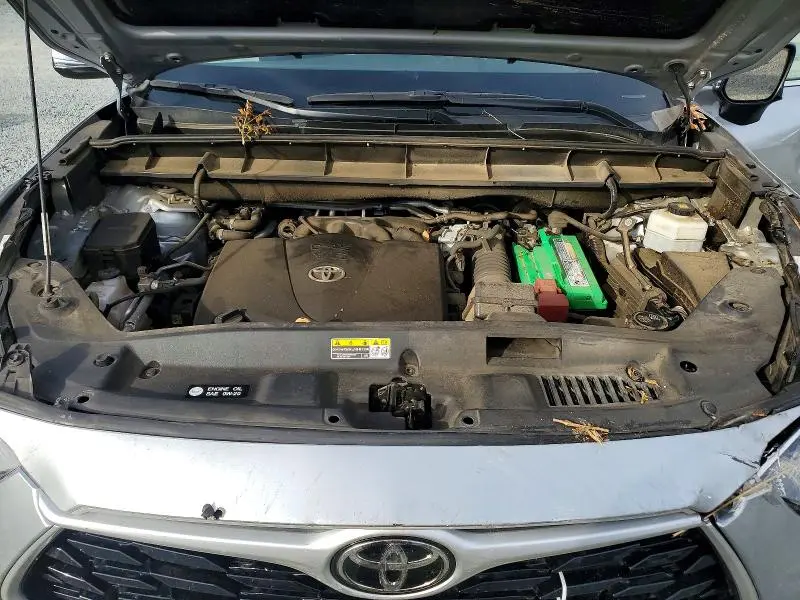 2022 TOYOTA HIGHLANDER L  