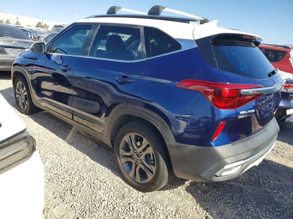 2023 KIA SELTOS S  