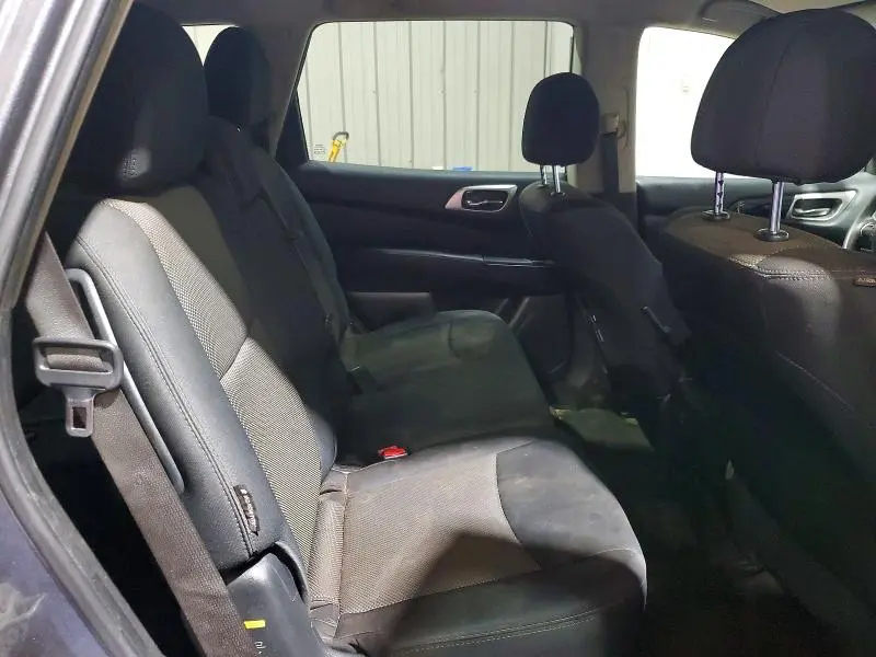 2018 NISSAN PATHFINDER S  