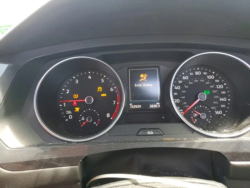2020 VOLKSWAGEN TIGUAN SE  