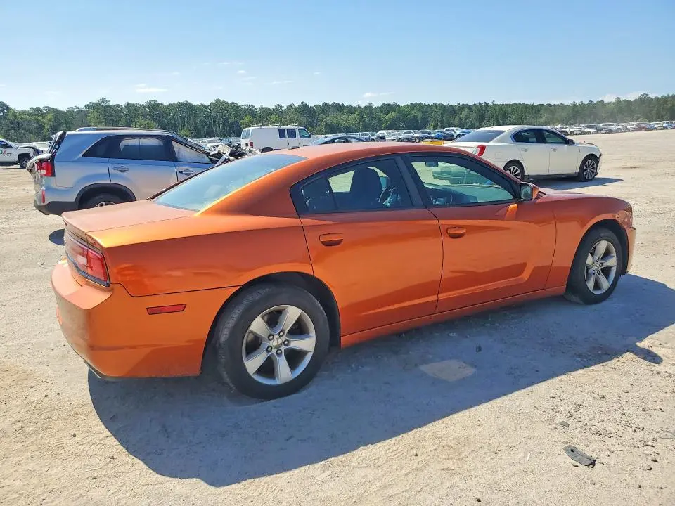 2011 DODGE CHARGER   