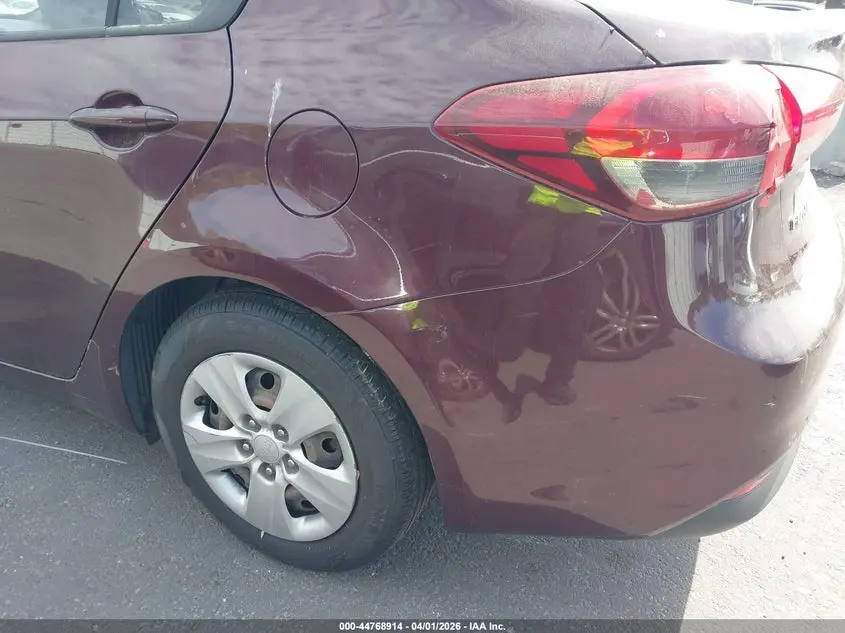 2018 KIA FORTE LX