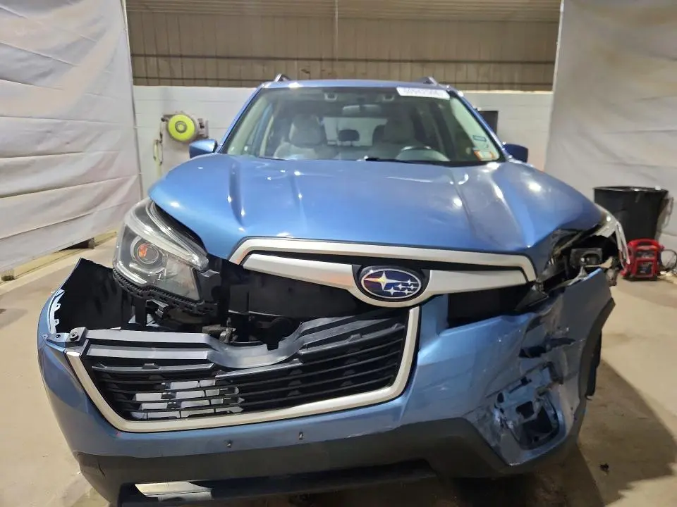 2019 SUBARU FORESTER PREMIUM  