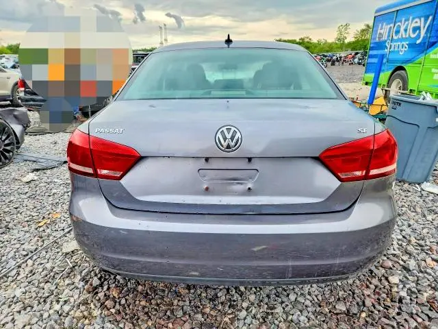 2012 VOLKSWAGEN PASSAT SE  