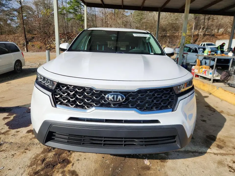 2021 KIA SORENTO LX  