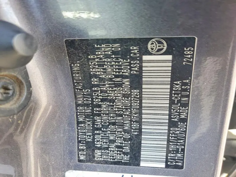 2015 TOYOTA CAMRY SE  