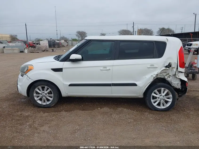 2013 KIA SOUL +