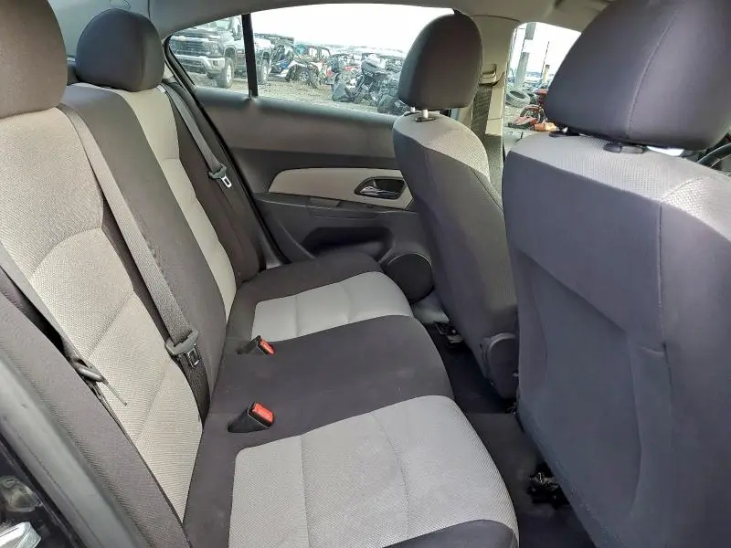 2015 CHEVROLET CRUZE LS  