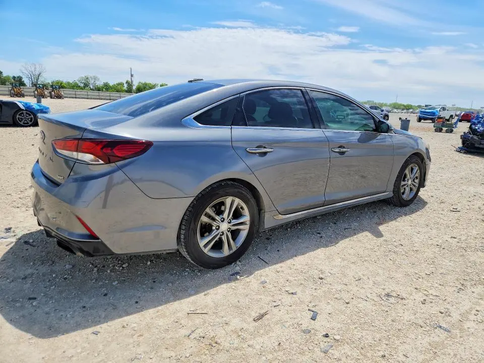 2018 HYUNDAI SONATA SPORT  