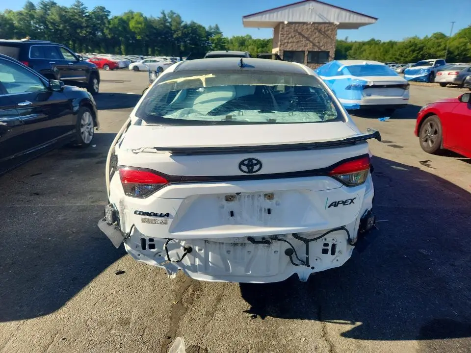 2022 TOYOTA COROLLA XSE  