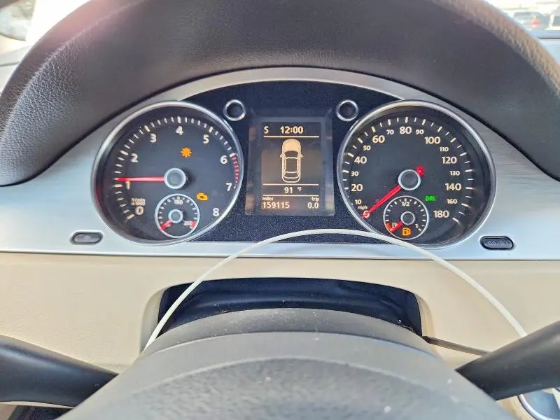 2010 VOLKSWAGEN CC LUXURY  