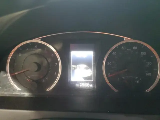 2015 TOYOTA CAMRY LE  