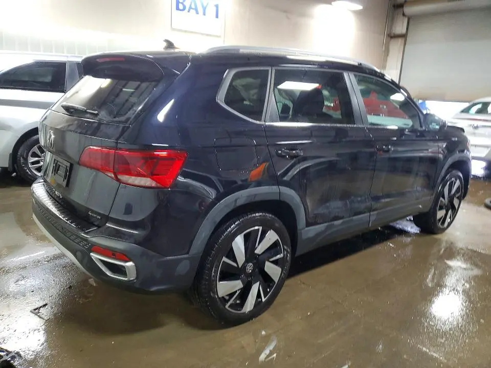2024 VOLKSWAGEN TAOS SEL  