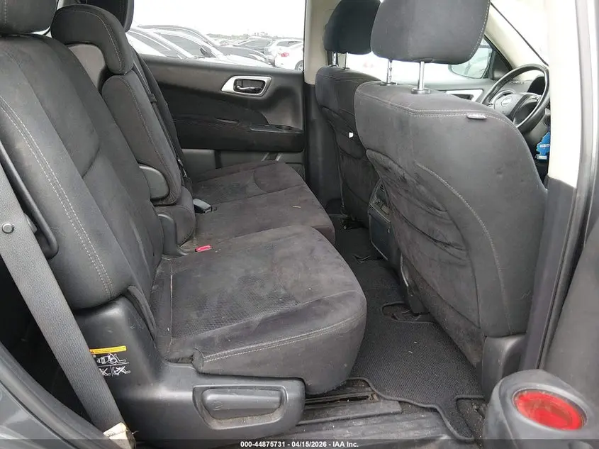 2013 NISSAN PATHFINDER SV