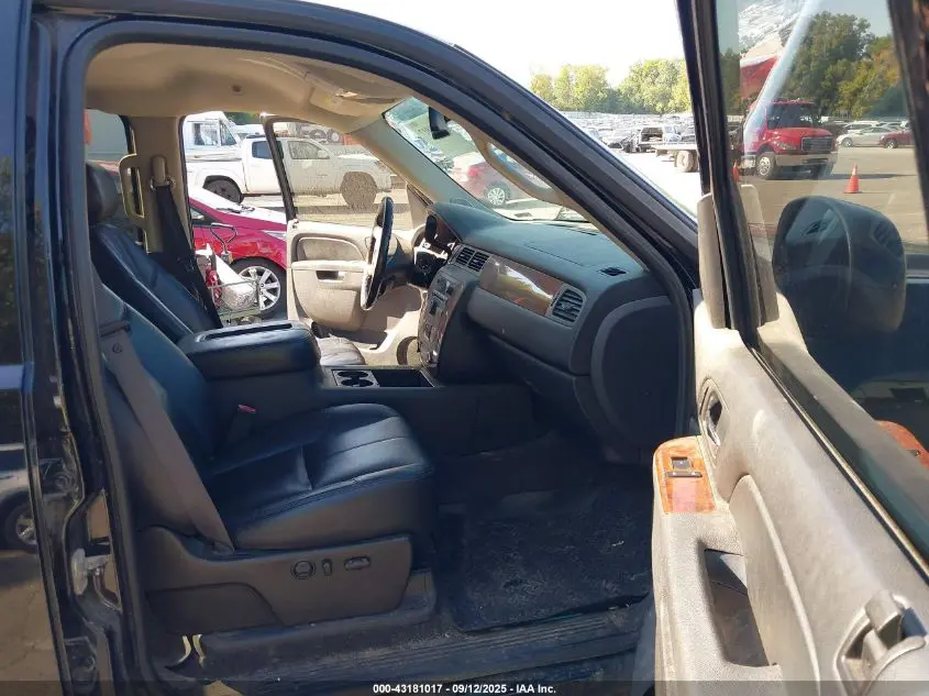 2011 CHEVROLET SILVERADO 1500 LTZ