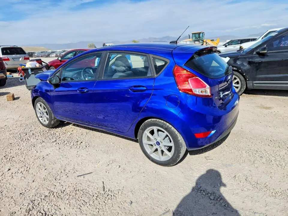 2015 FORD FIESTA SE  