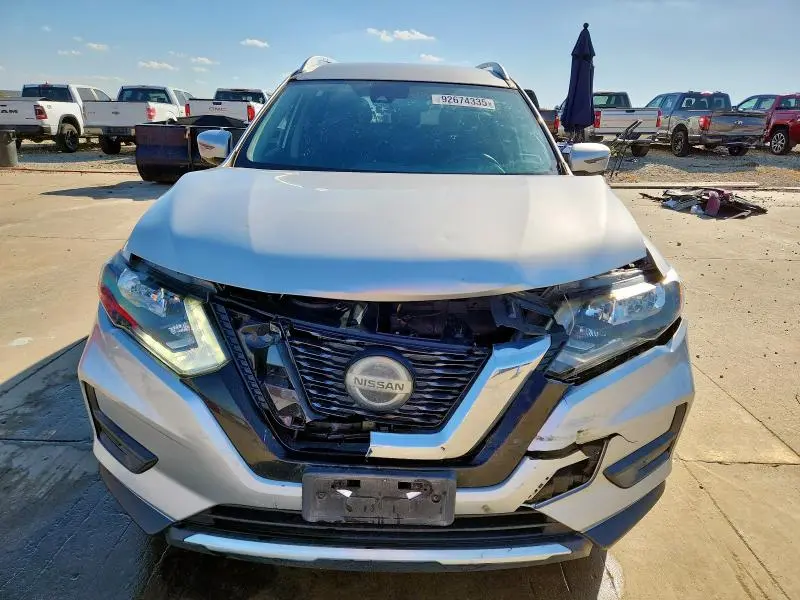 2019 NISSAN ROGUE S  