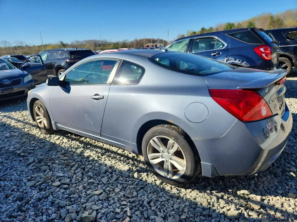 2010 NISSAN ALTIMA S  