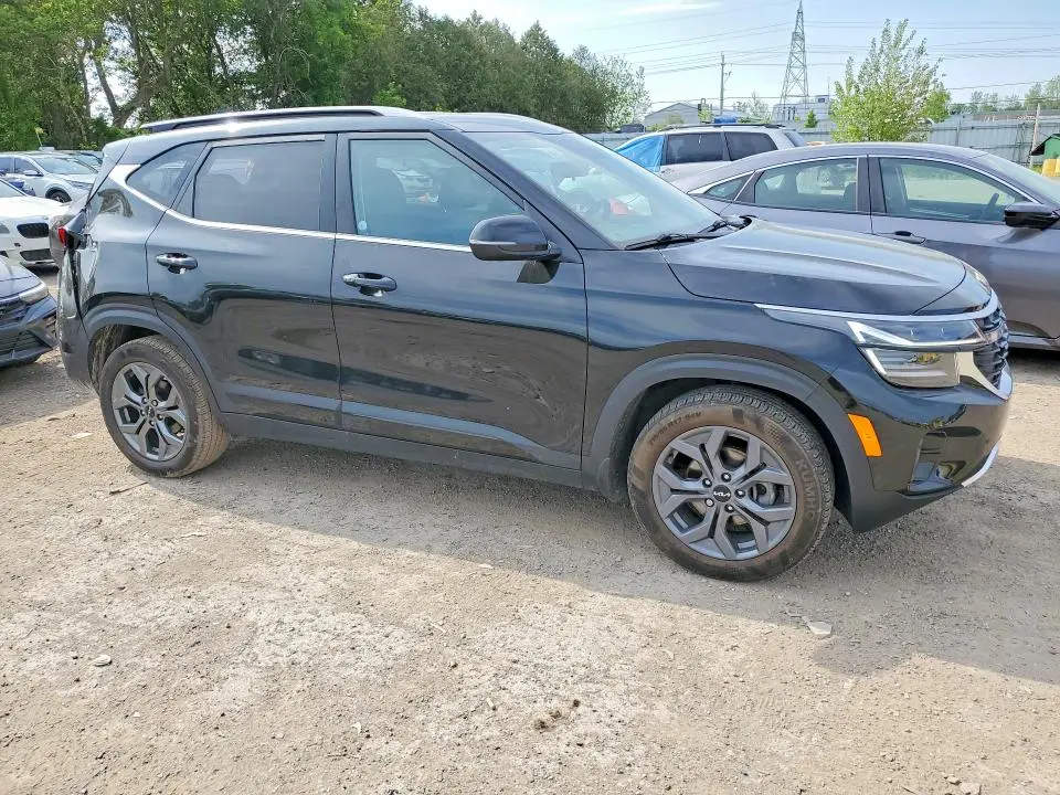 2024 KIA SELTOS S  