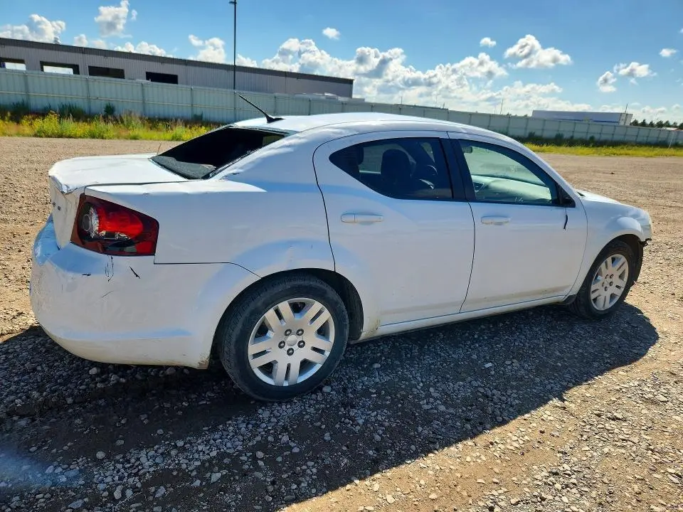 2014 DODGE AVENGER SE  