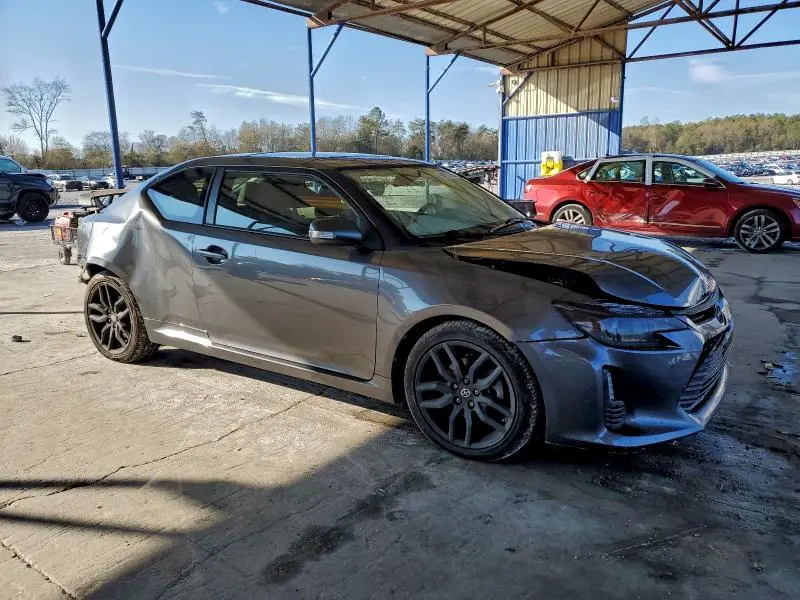 2016 TOYOTA SCION TC   