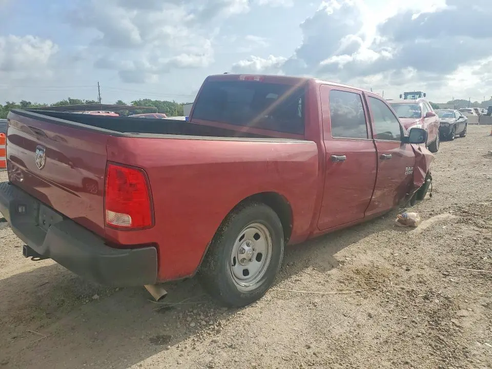 2014 RAM 1500 ST  