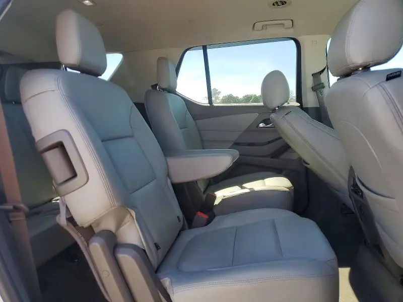 2018 CHEVROLET TRAVERSE LT  