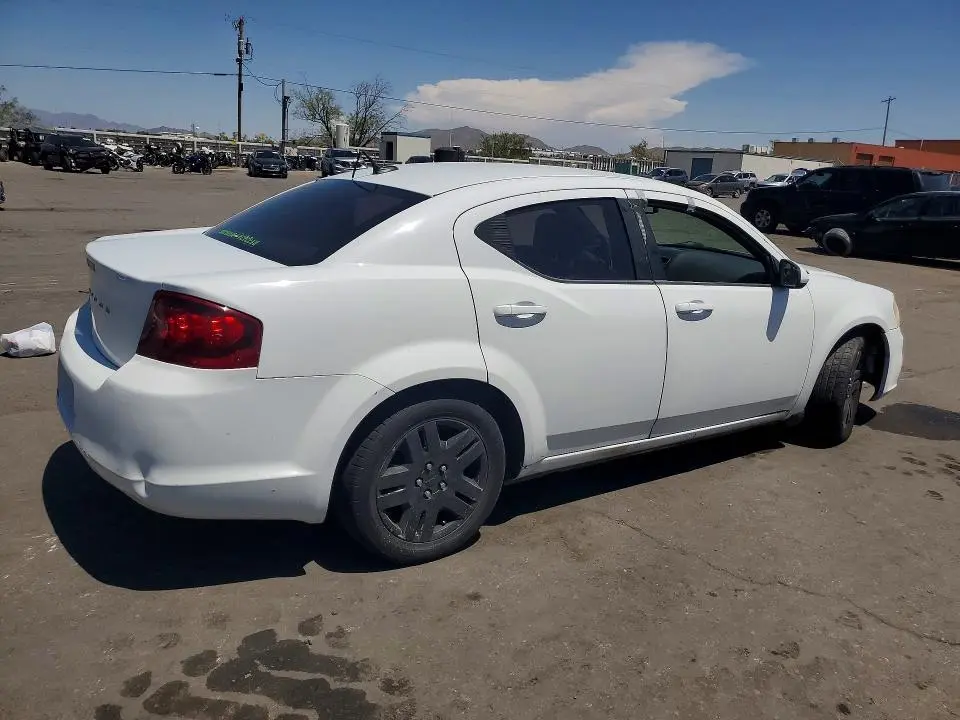 2014 DODGE AVENGER SE  