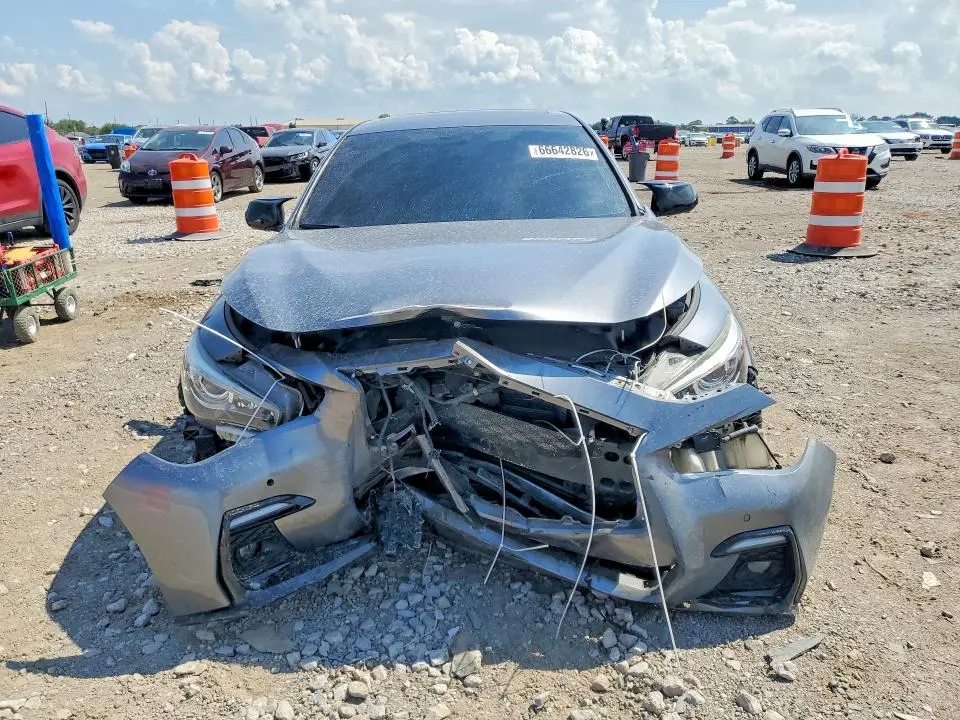 2018 INFINITI Q50 RED SPORT 400  
