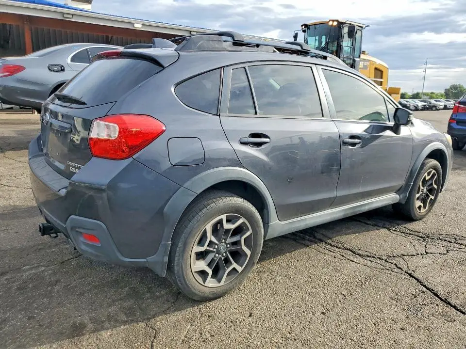 2017 SUBARU CROSSTREK LIMITED  