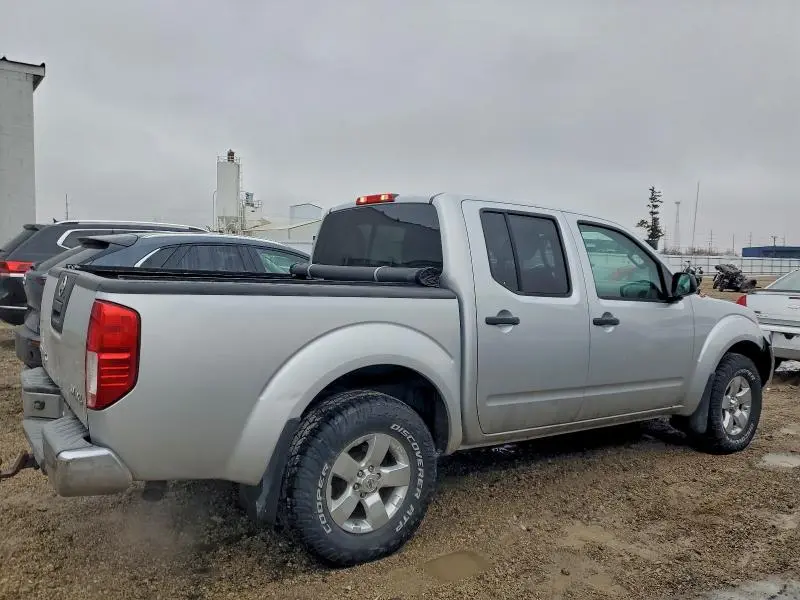 2012 NISSAN FRONTIER S  