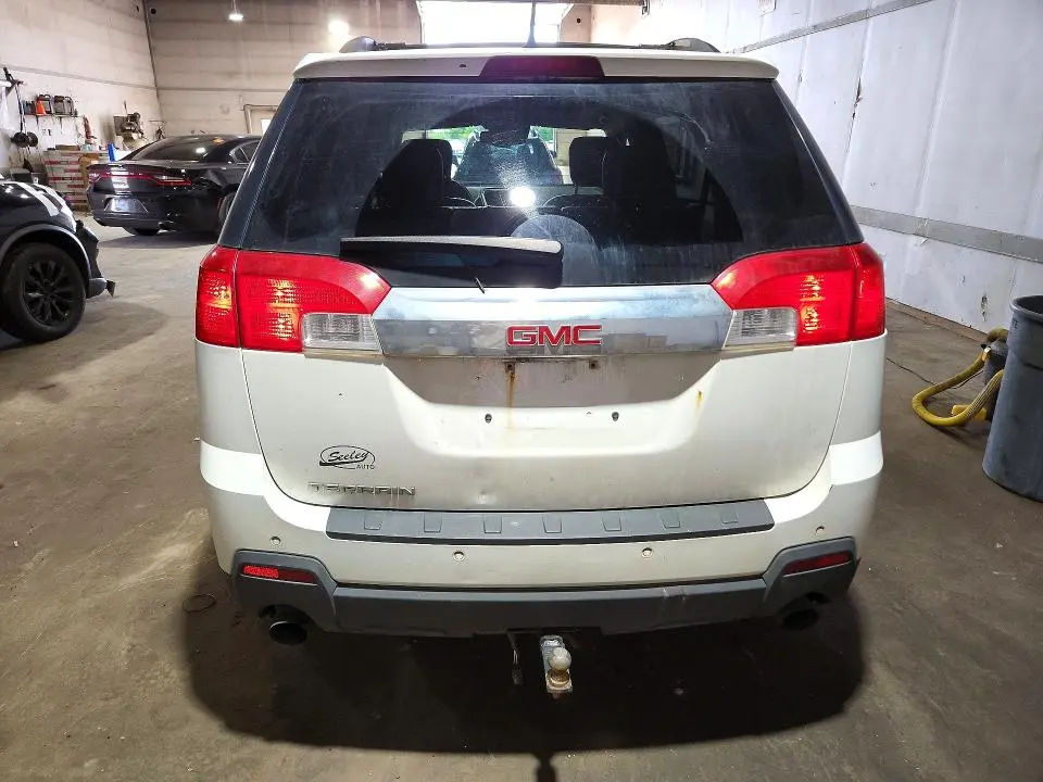 2013 GMC TERRAIN SLT  