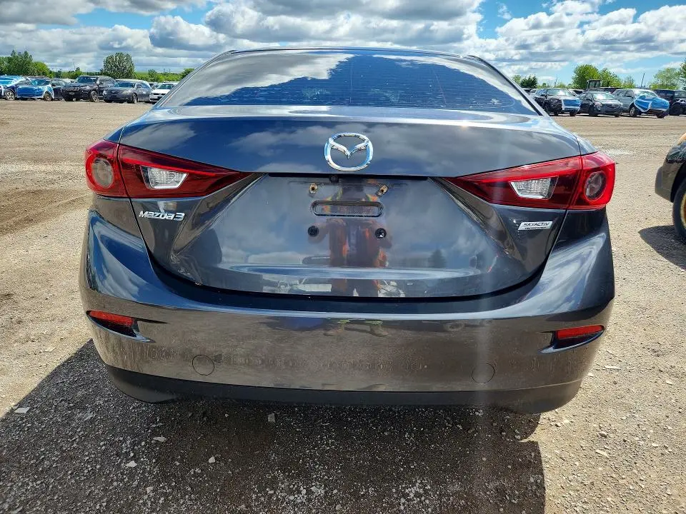 2017 MAZDA 3 TOURING  