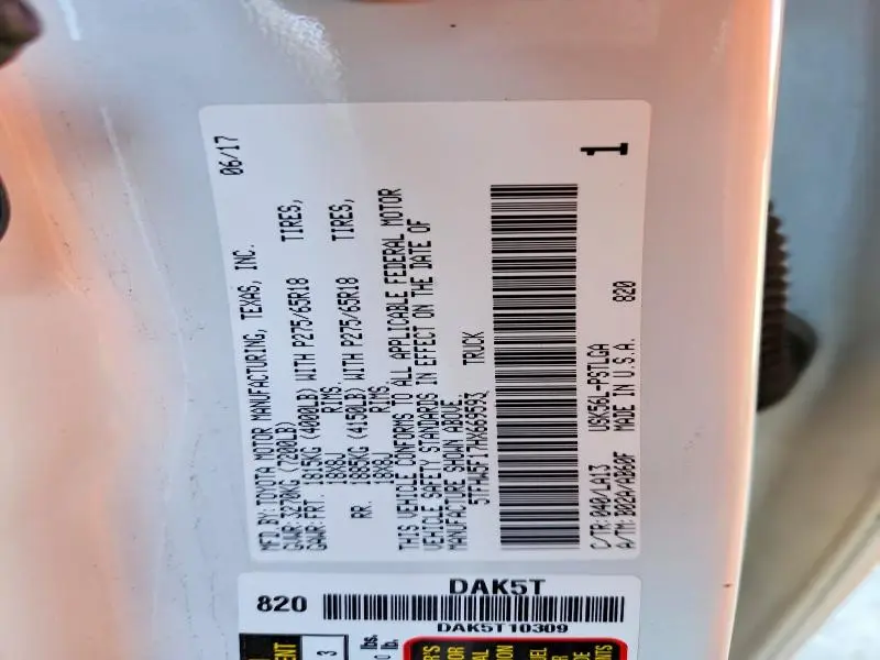 2017 TOYOTA TUNDRA CREWMAX LIMITED  