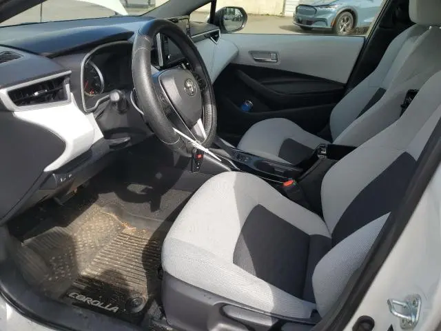 2019 TOYOTA COROLLA SE  