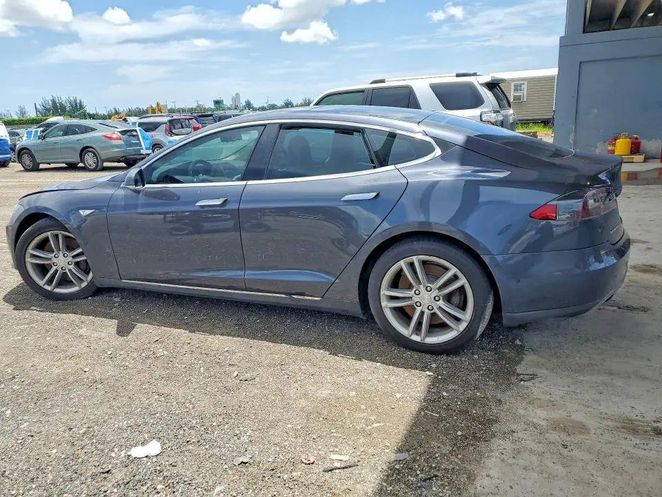 2016 TESLA MODEL S   