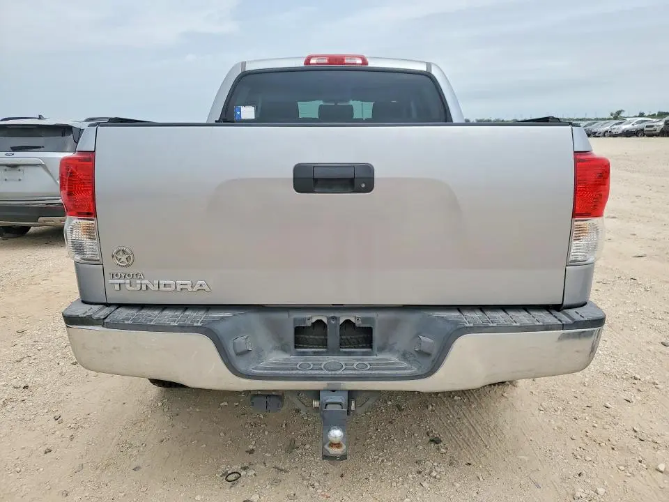 2012 TOYOTA TUNDRA CREWMAX SR5  