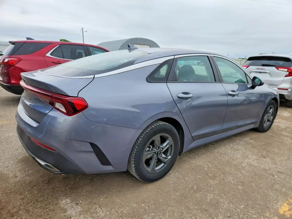 2021 KIA K5   
