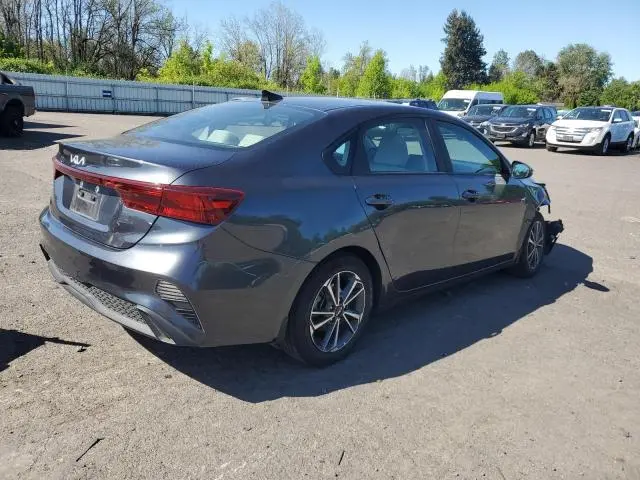2023 KIA FORTE LX  